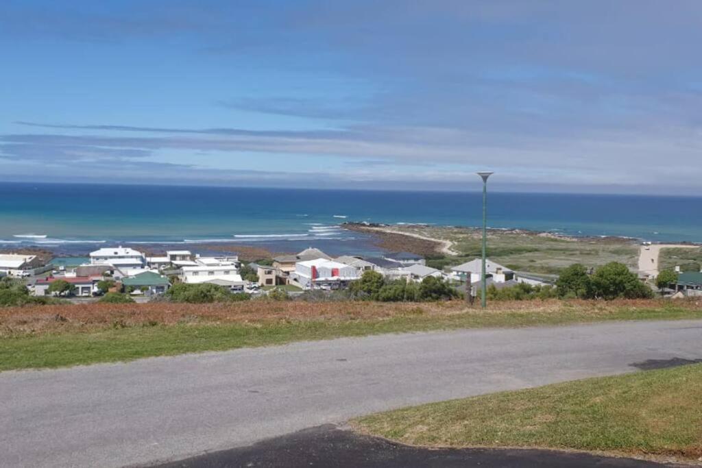 Agulhas Heights Self-Catering Cottages エクステリア 写真